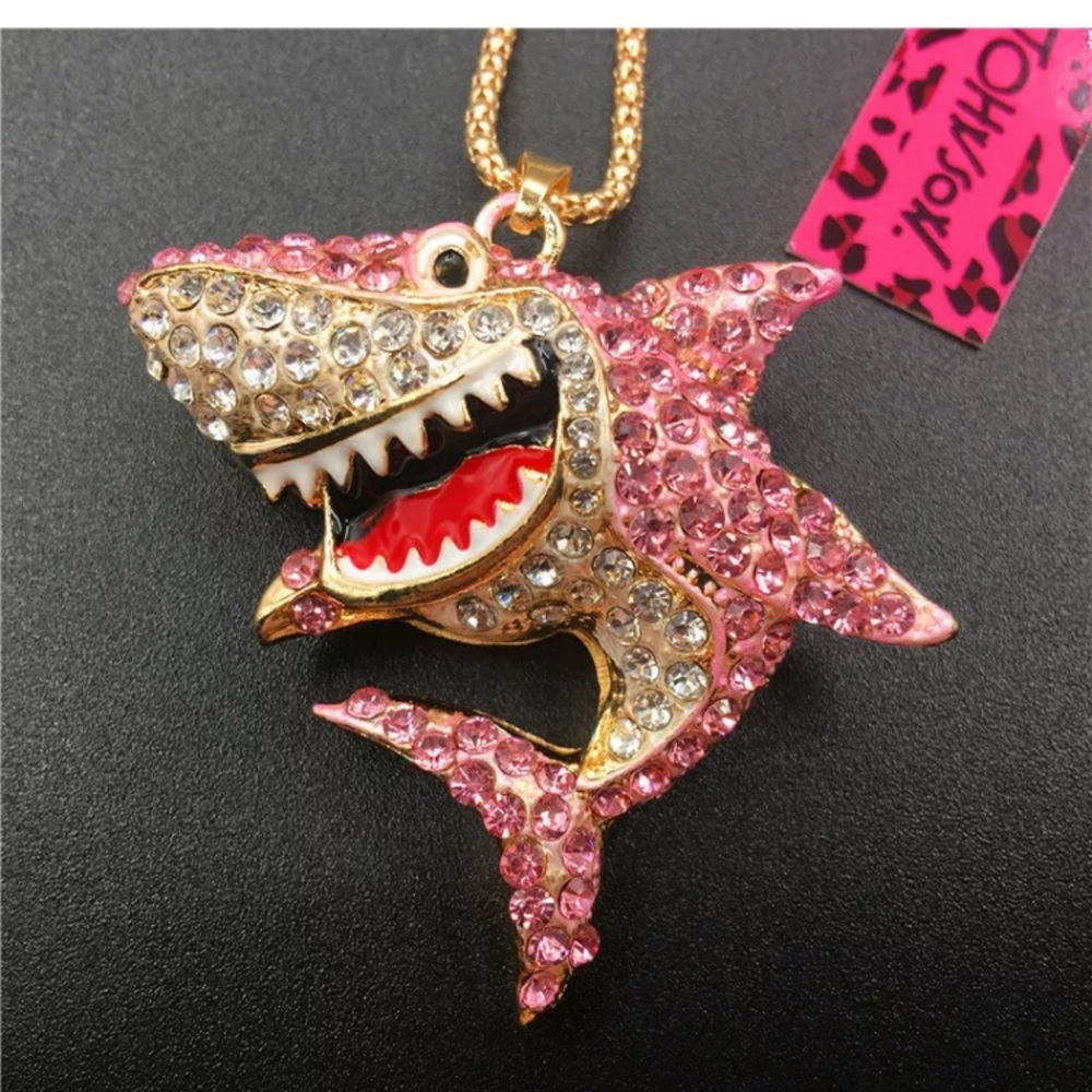 New! Betsey Johnson Fashion Shark Necklace!